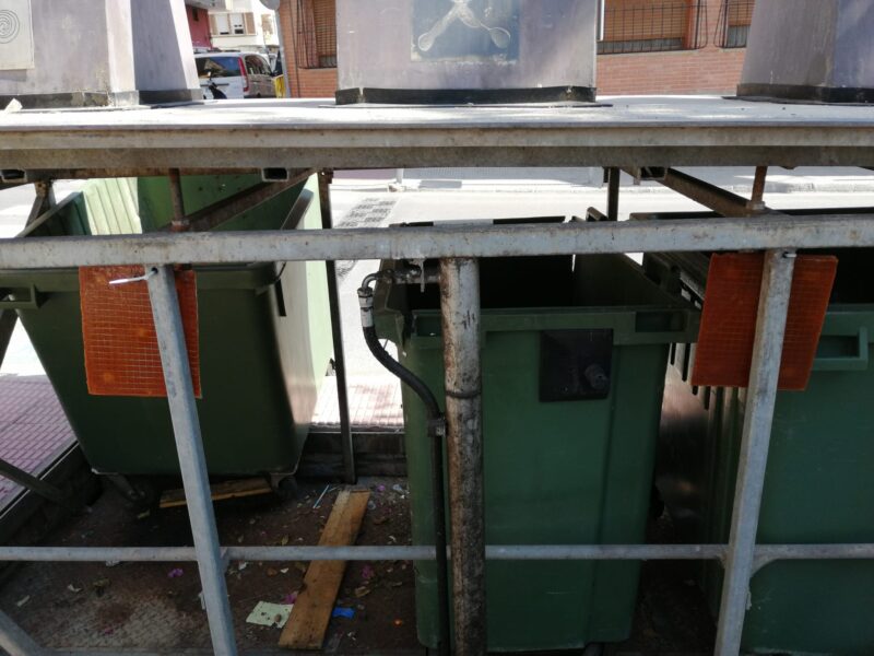 SEK ODOR O 280 PLACA MALOS OLORES CONTENEDOR - Imagen 4
